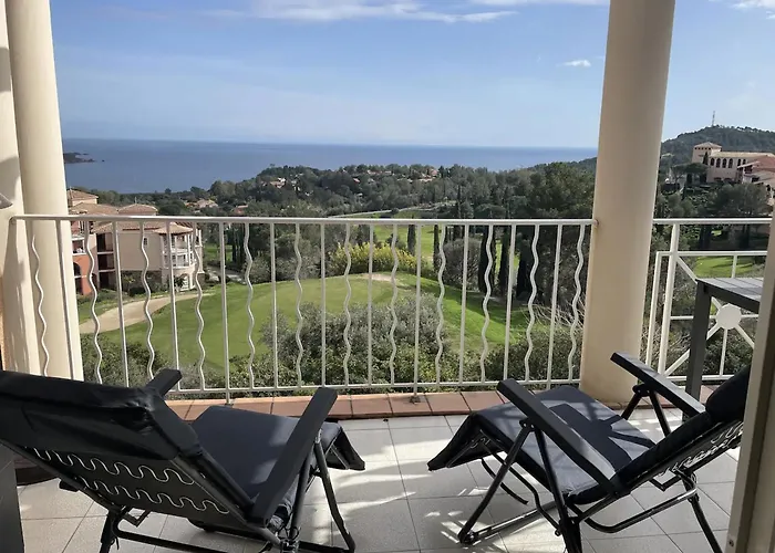 Exceptionnel - Appartement Dans Village Vacances Cap Esterel Agay - St Raphael