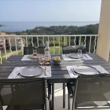 Exceptionnel - Appartement Dans Village Vacances Cap Esterel Agay - St Raphael Saint-Raphael  Exterior photo